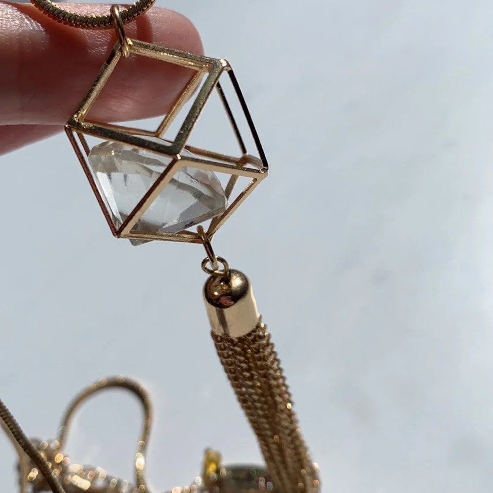 Caged gemstone adjustable gold look necklace costume jewelry Statement Tassle